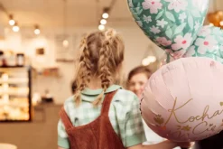 Balon foliowy Serce w kwiaty - zielony, 35 cm