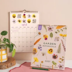 Kalendarz ścienny 2027 - Good Tuesday - Garden Botanicals A4