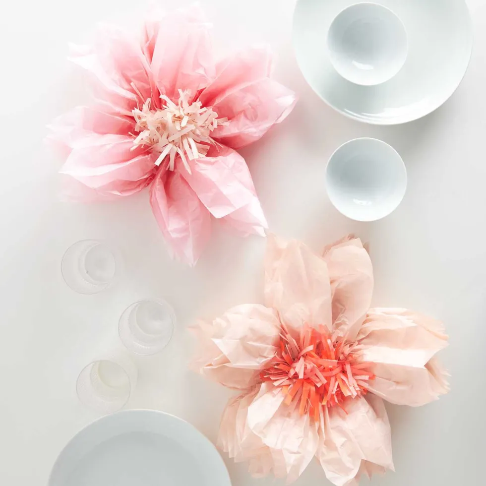 Kwiaty z bibuły Cherry Blossom - Rico Design - pastelowe, 40 cm, 2 szt.
