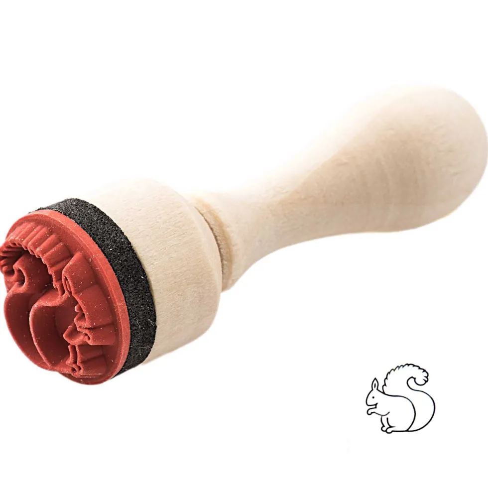 Mini stempel na drewnianym gryfie - Rico Design - Wiewiórka
