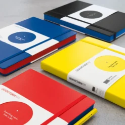 Notatnik Bauhaus - Leuchtturm1917 - Red, w kropki, twarda okładka, A5