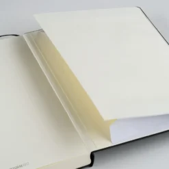 Notatnik Master Slim - Leuchtturm1917 - gładki, czarny, A4+