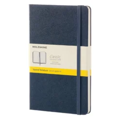 Notatnik w kratkę Classic 13 x 21 cm - Moleskine - granatowy twarda okładka
