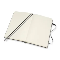 Notatnik w kropki A5 - Moleskine - czarny twarda okładka