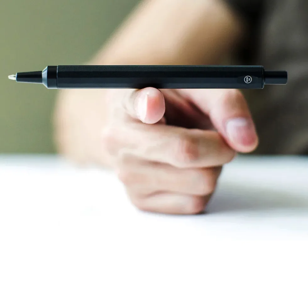 Ołówek automatyczny 0,7 mm - HMM - Black