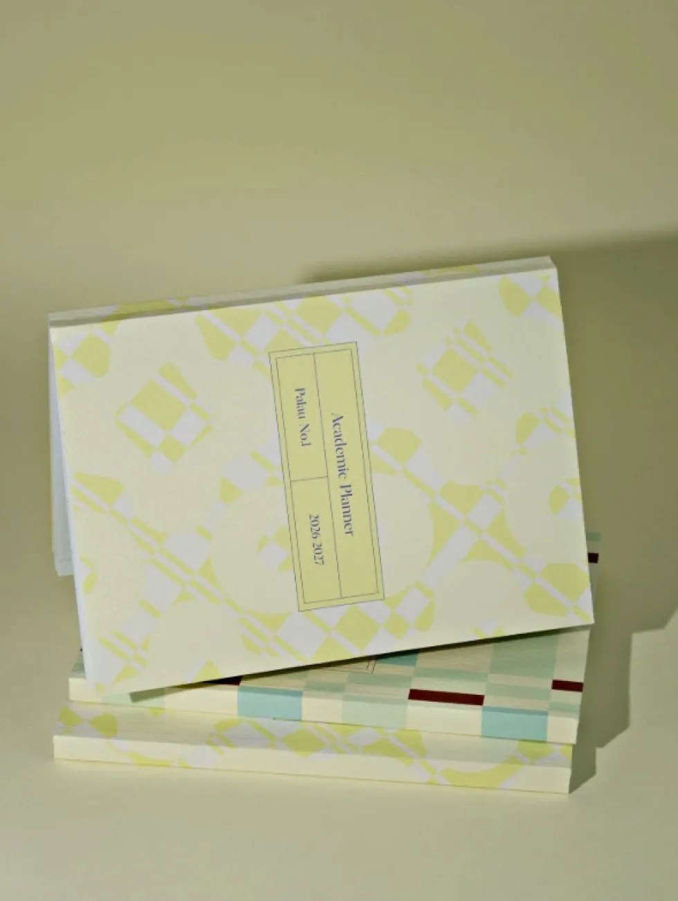 Planer akademicki tygodniowy 2026/2027 Celine No.1 A5 - The Completist.