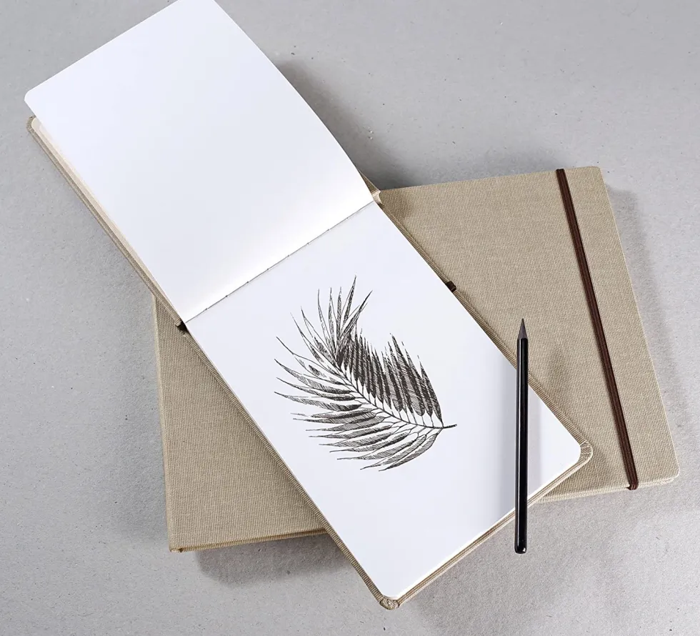 Szkicownik Goldline - Clairefontaine - naturalny, 20 x 20 cm, 180 g, 32 ark.