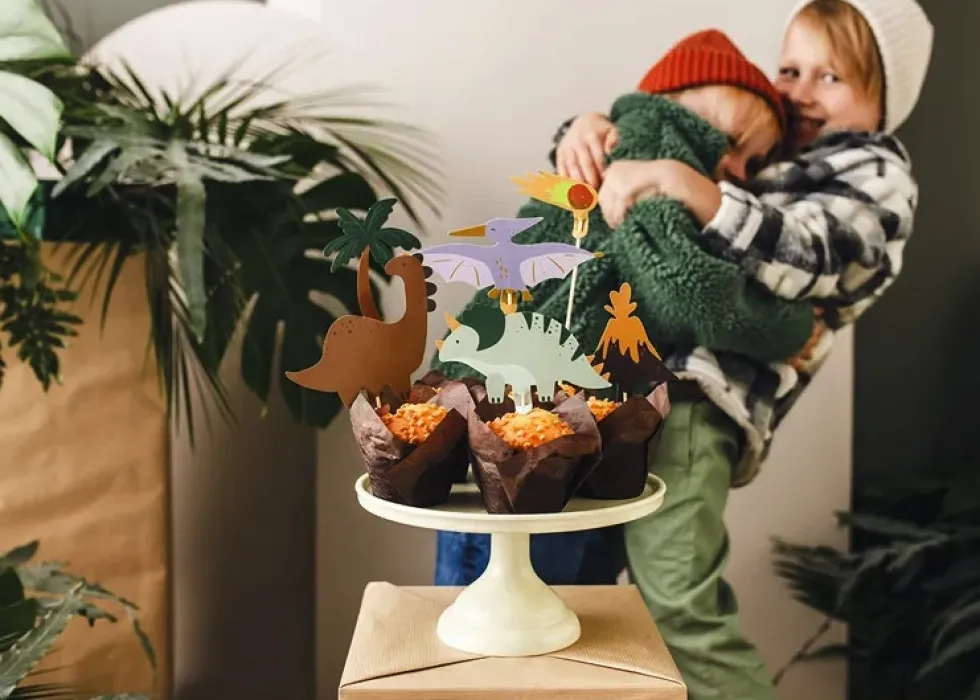 Toppery do muffinek Dinozaury - 8-12 cm, 6 szt.