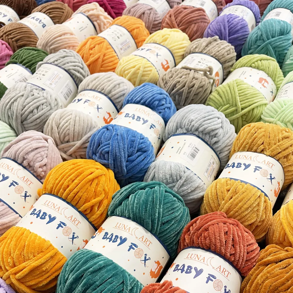 Włóczka poliestrowa Baby Fox - Luna Art - 1, 100 g, 120 m