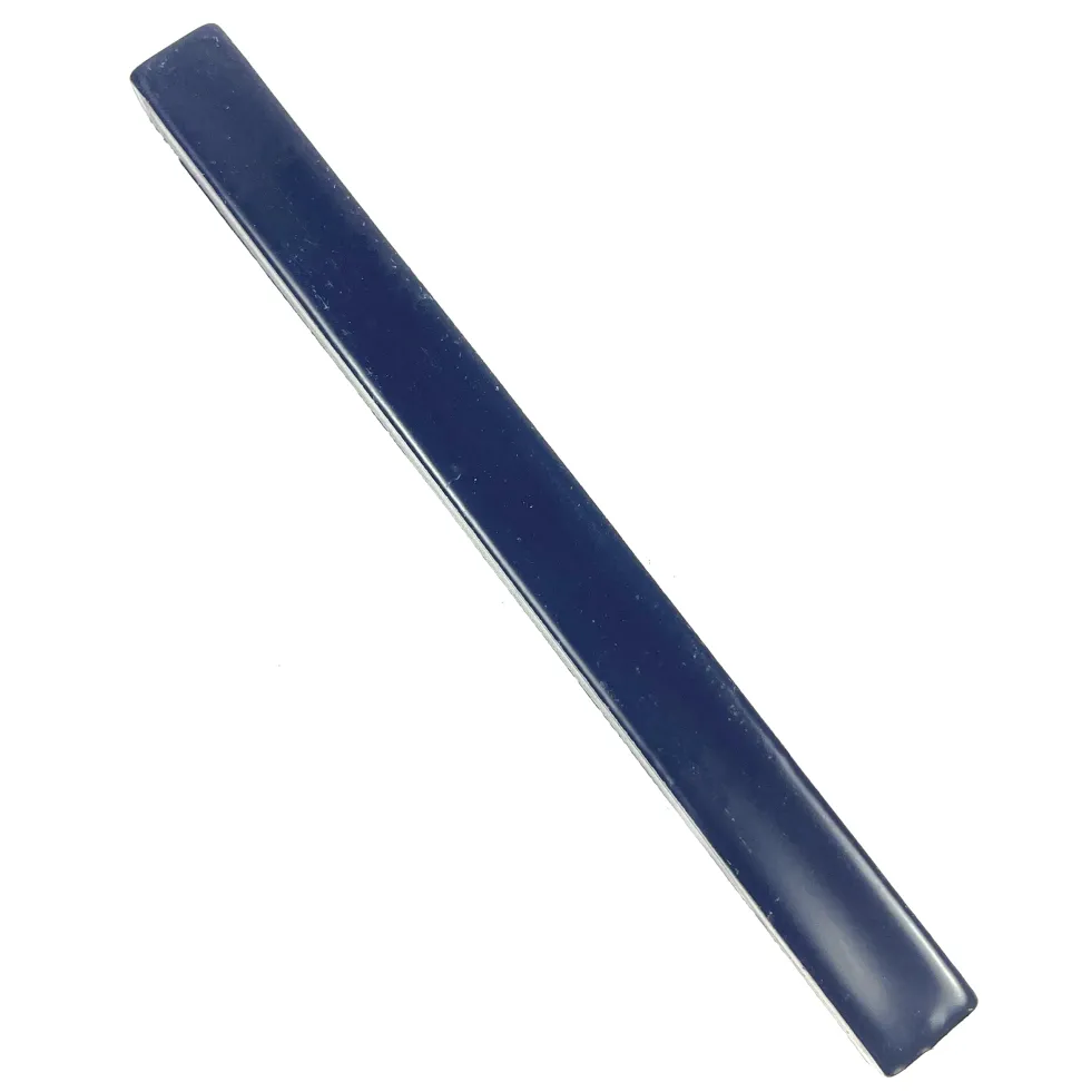 Wosk do lakowania, laska - granatowy, 50 g