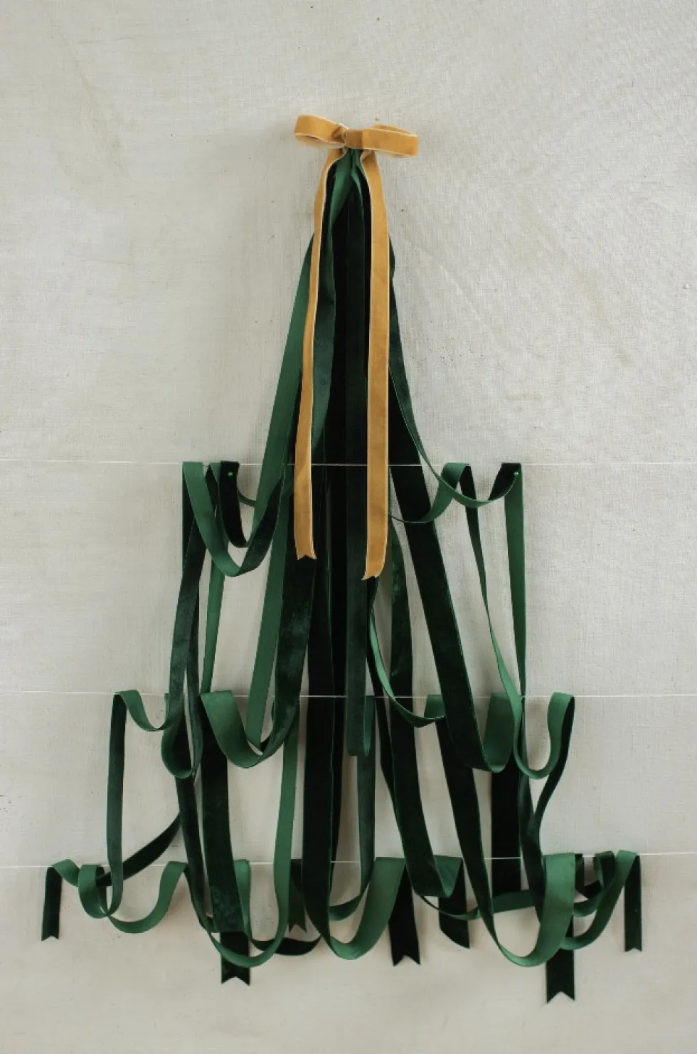 Wstążka welurowa - butelkowa zieleń, 1,5 cm x 10 m