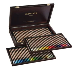 Zestaw pasteli suchych w kredce Pastel Pencil w drewnianej walizce - Caran d'Ache - 84 szt.