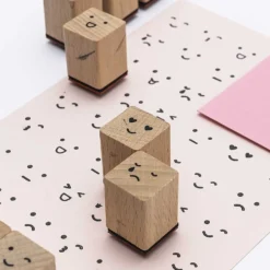 Zestaw stempli drewnianych Smile - Paper Poetry - 12 szt.