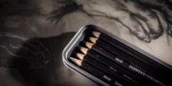 Zestaw węgli w kredce w metalowym etui - Derwent - 6 szt.